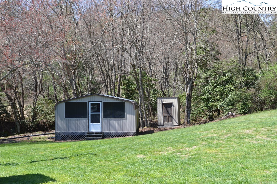 352 Woodruff Road Glade Valley, NC 28627 - Photo 21 of 30 Gallery Image 21