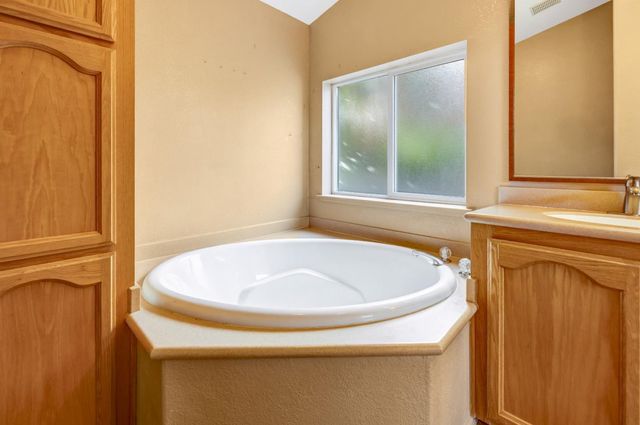 $895,000 | 700 Briggs Street, Unit 84, Pacific Grove, CA 93950