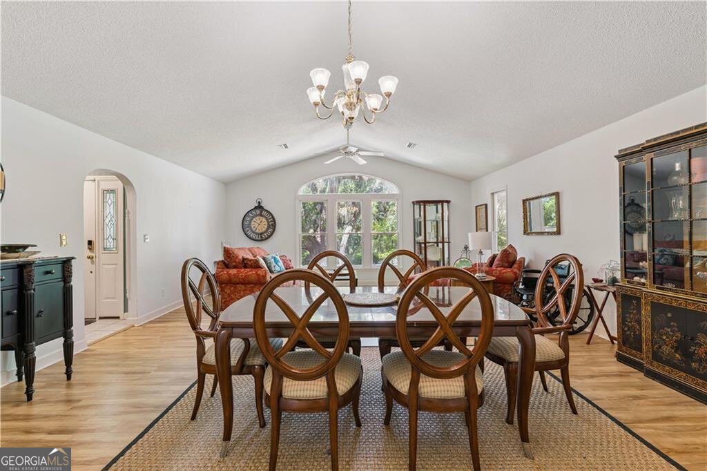 225 West Point Drive St. Simons Island, GA 31522 - Photo 11 of 48