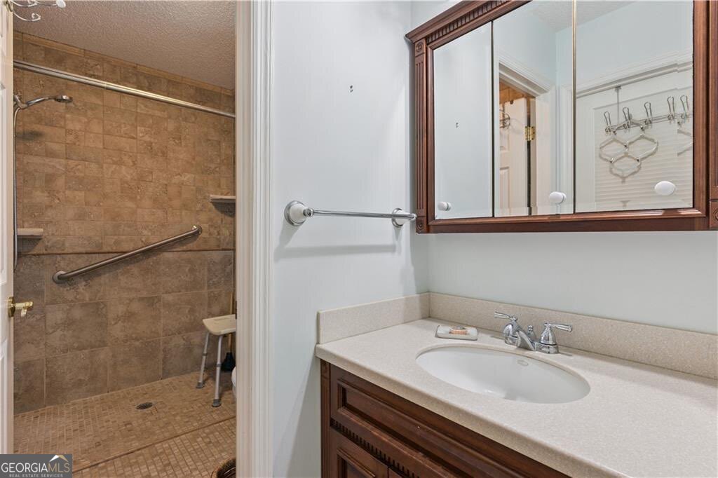 225 West Point Drive St. Simons Island, GA 31522 - Photo 17 of 48