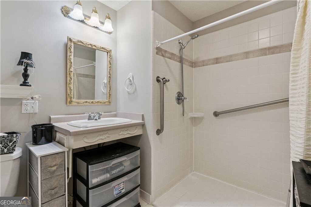 225 West Point Drive St. Simons Island, GA 31522 - Photo 20 of 48