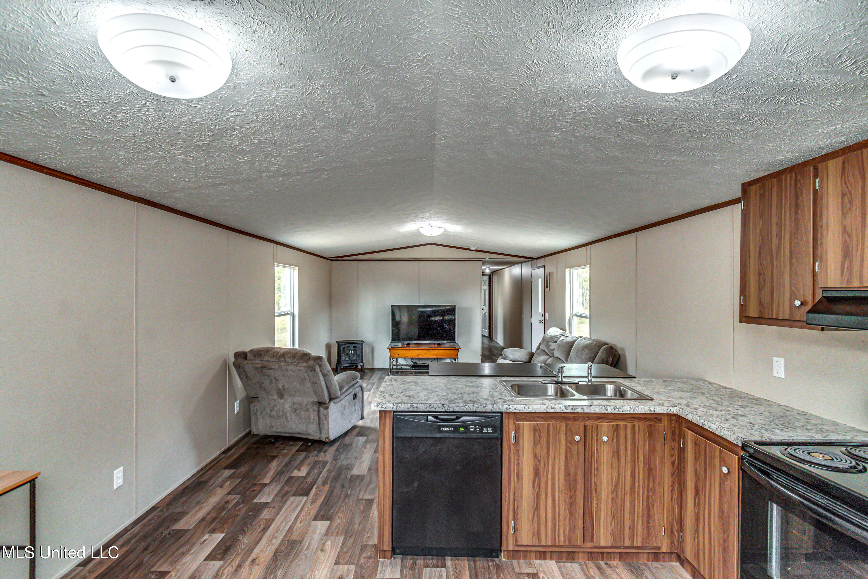 249 Brown Road West Canton, MS 39046 - Photo 21 of 67 33529869-5C08-4C56-87E9-33968FFCF66A