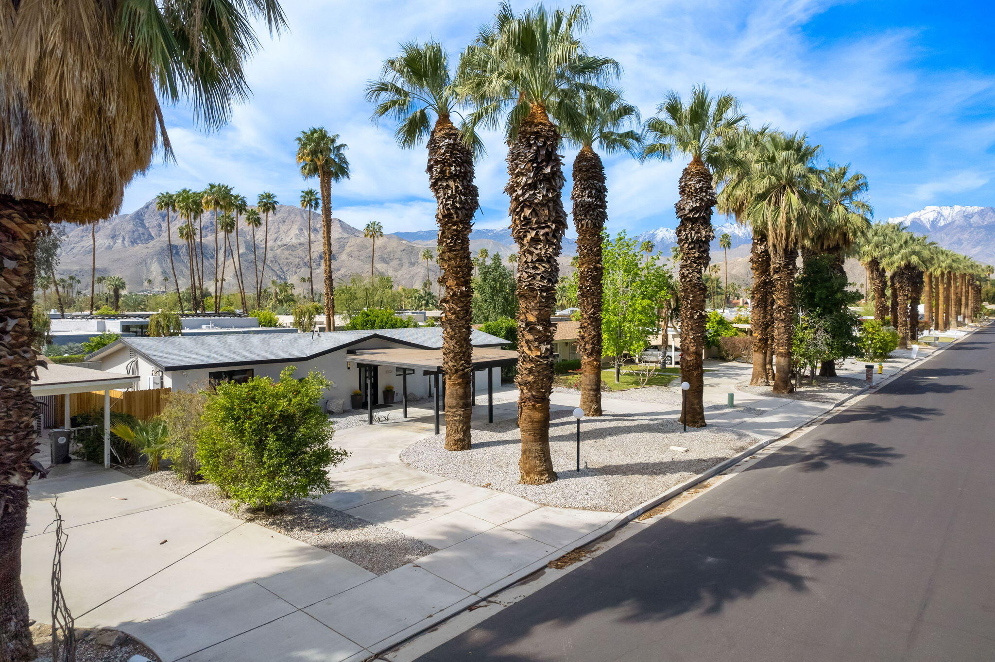 70131 Chappel Road Rancho Mirage, CA 92270 - Photo 34 of 42 a view of a park with palm trees