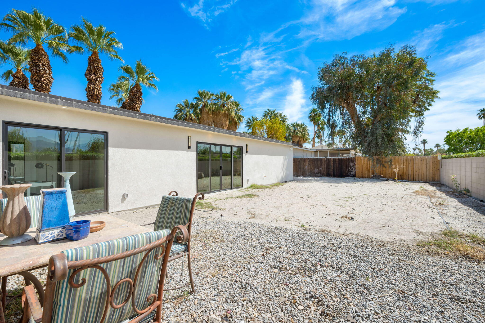 70131 Chappel Road Rancho Mirage, CA 92270 - Photo 42 of 42 a view of a backyard with a sitting area