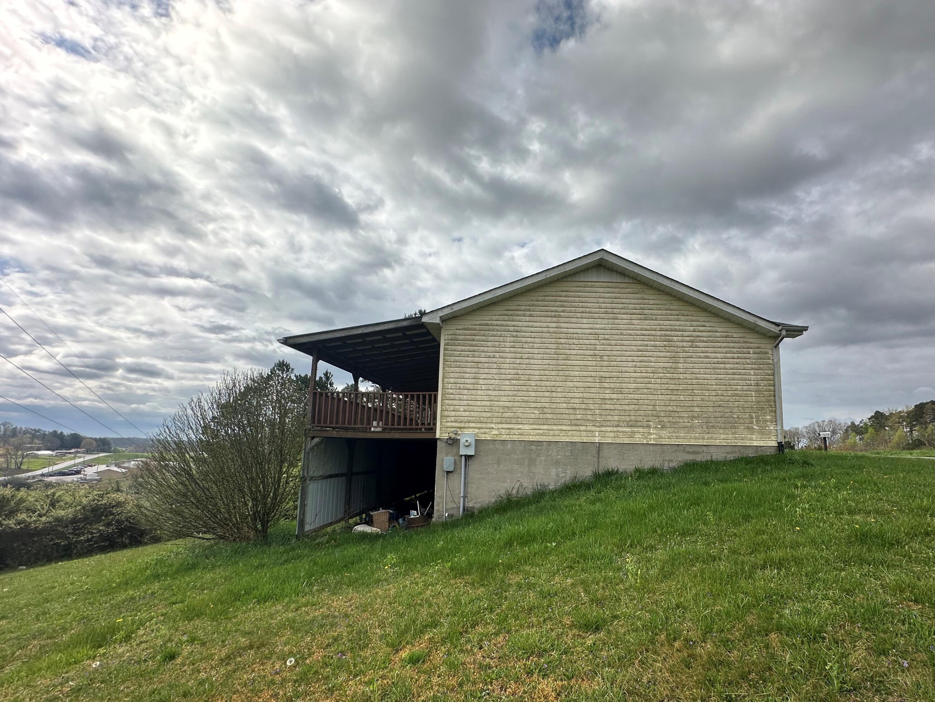53 Lower Hays Road McKee, KY 40447 - Photo 2 of 3 Photo Apr 11 2024, 10 16 21 AM