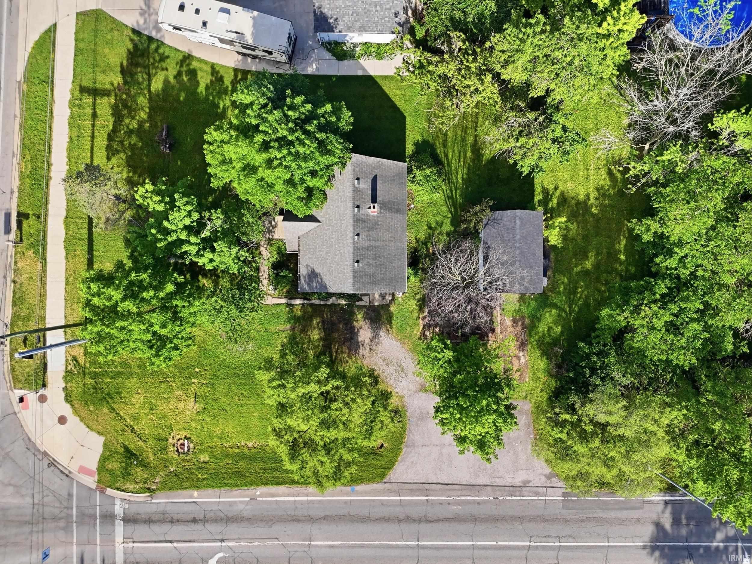 4739 Stellhorn Road Fort Wayne, IN 46835 - Photo 4 of 24