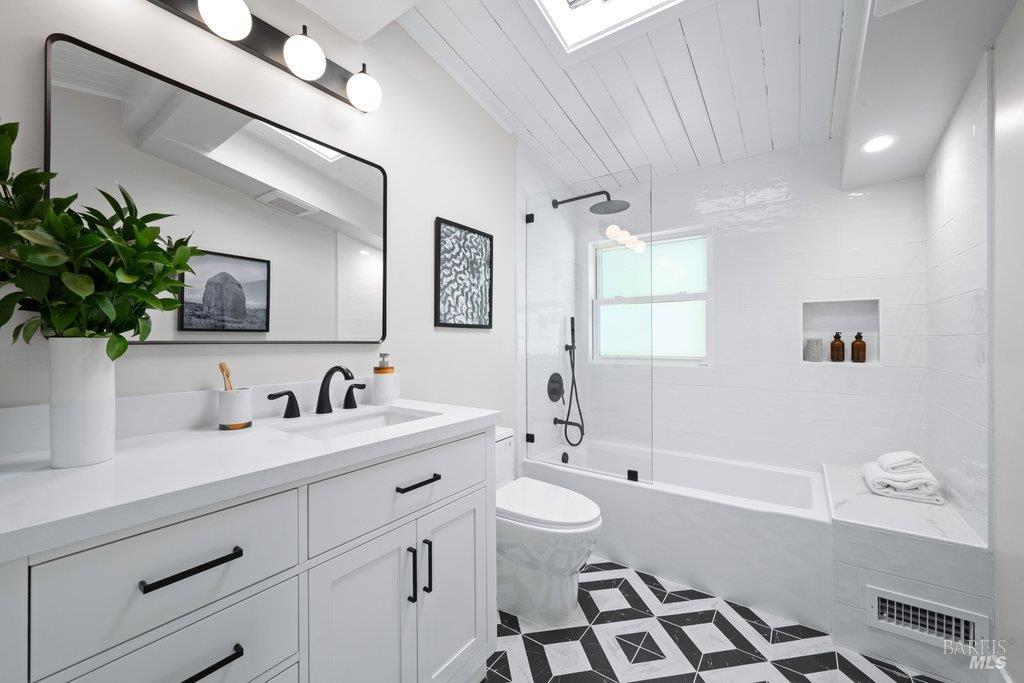 5 Heather Way Mill Valley, CA 94941 - Photo 20 of 39 Completely newly remodeled bathroom upstairs.