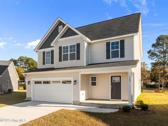 $347,700 | 709 Oleander Drive, Greenville, NC 27858