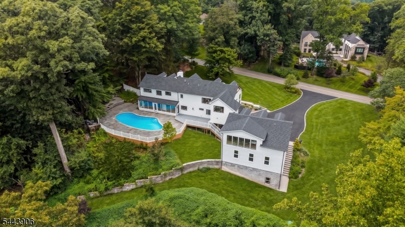 180 Round Top Road Bernardsville, NJ 07924 - Photo 50 of 50 Gallery Image 50