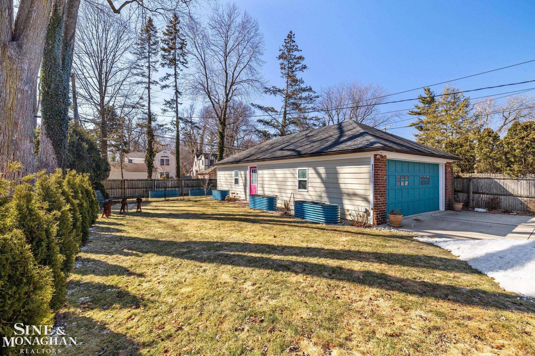 171 Merriweather Road Grosse Pointe Farms, MI 48236 - Photo 40 of 51