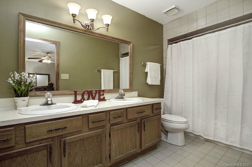 2912 Stoneybrook Drive Fort Mill, SC 29708 - Photo 14 of 24