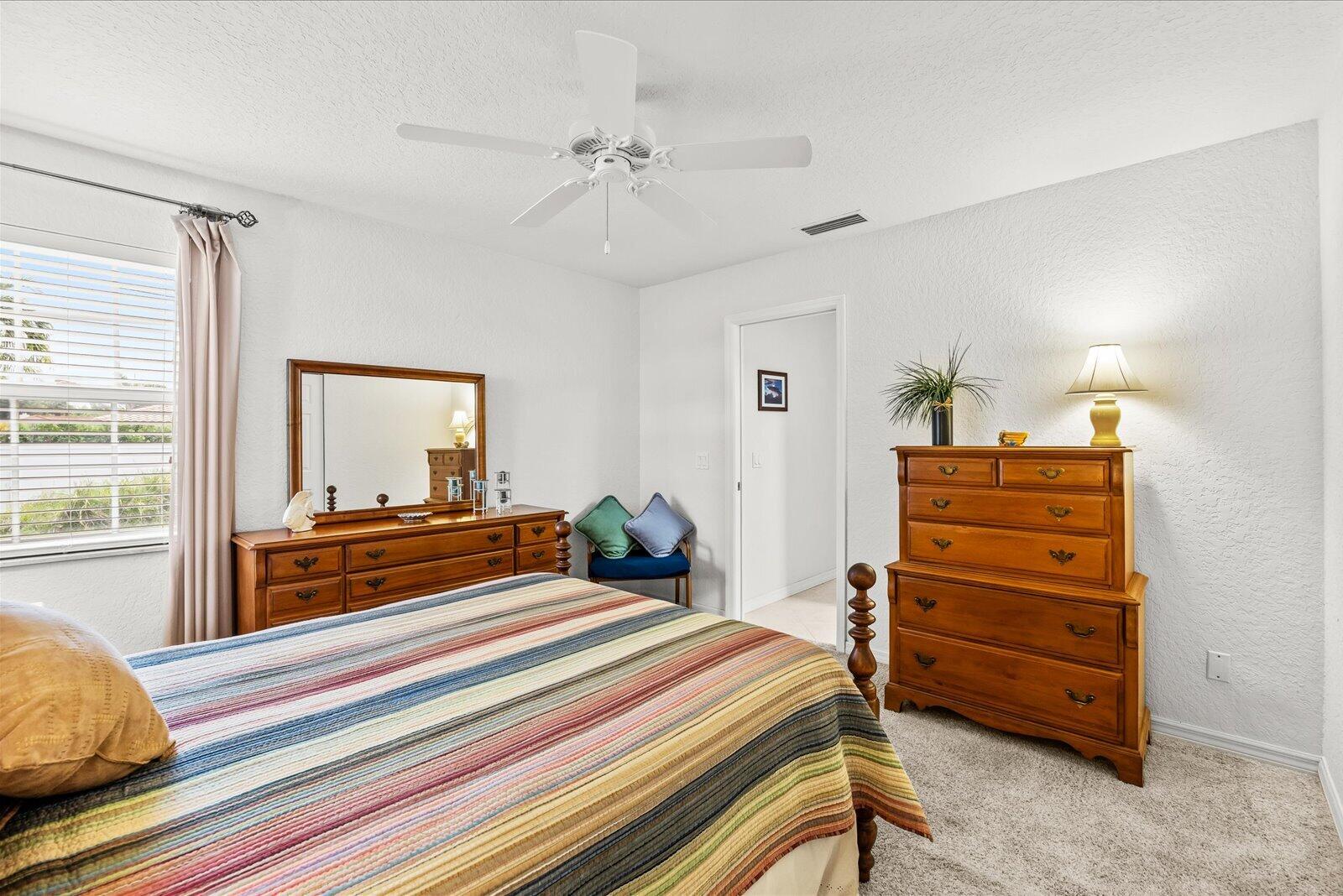 2375 Cove View Stuart, FL 34994 - Photo 39 of 46 39-cove in-15