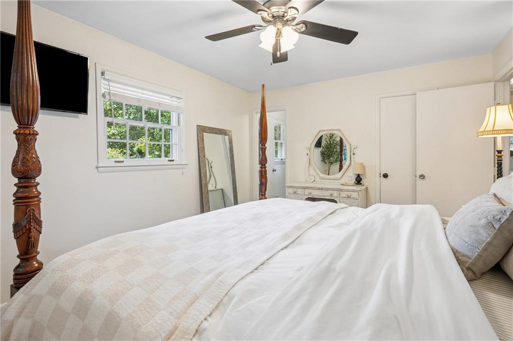 3277 Chase Road Atlanta, GA 30341 - Photo 17 of 29