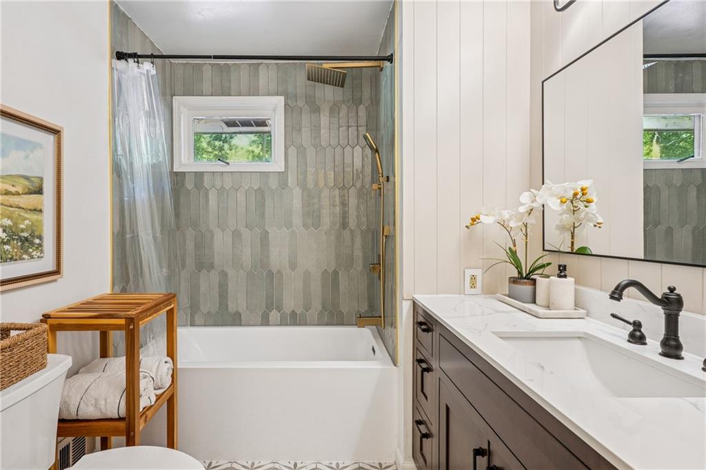 3277 Chase Road Atlanta, GA 30341 - Photo 5 of 29