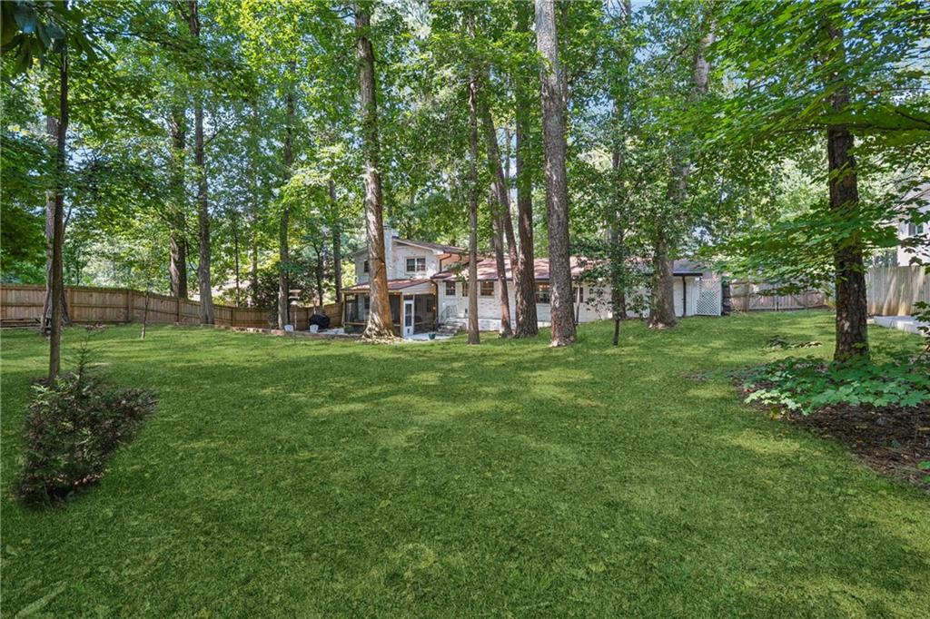 3277 Chase Road Atlanta, GA 30341 - Photo 7 of 29