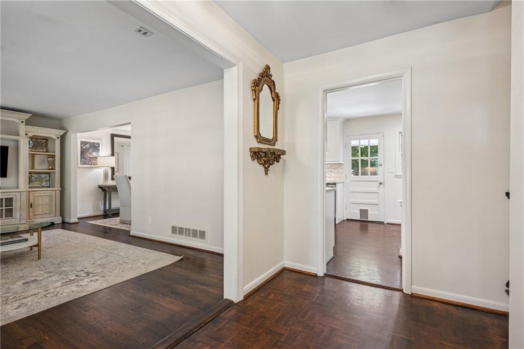 3277 Chase Road Atlanta, GA 30341 - Photo 8 of 29