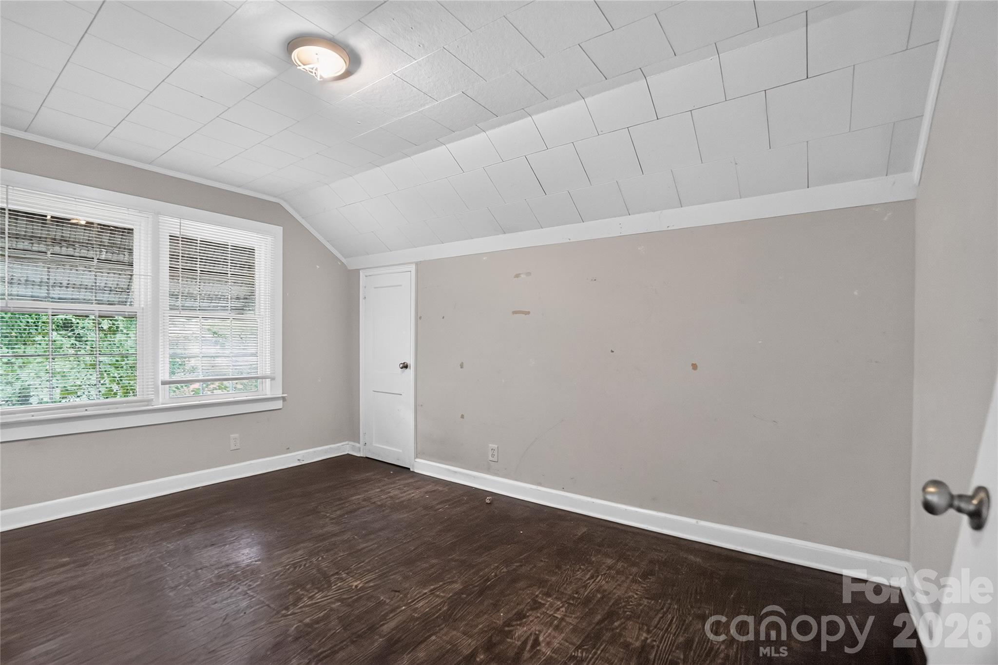 405 North Ransom Street Gastonia, NC 28052 - Photo 5 of 14