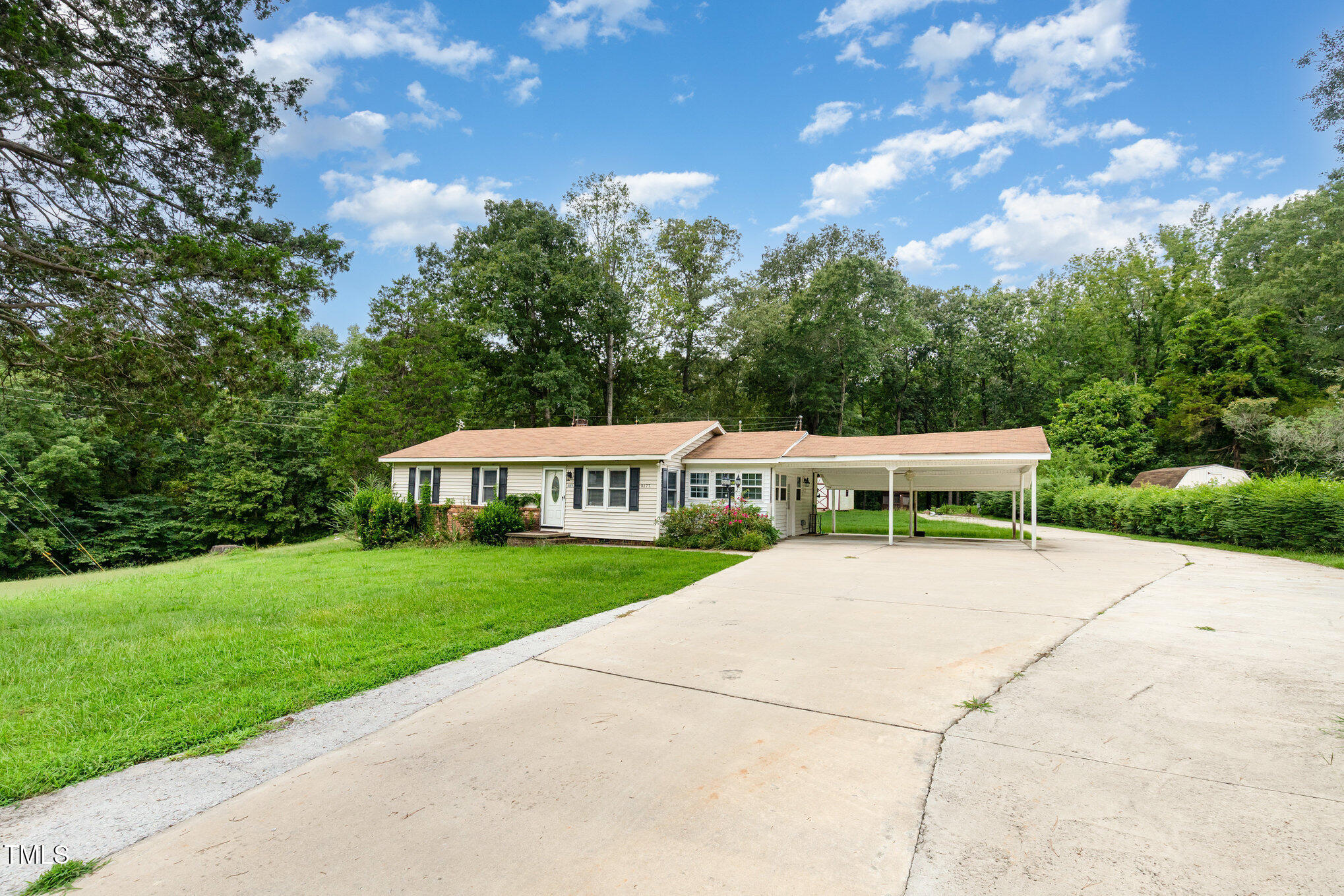 5177 Forest View Height Road Oxford, NC 27565 - Photo 2 of 31 002_file_339