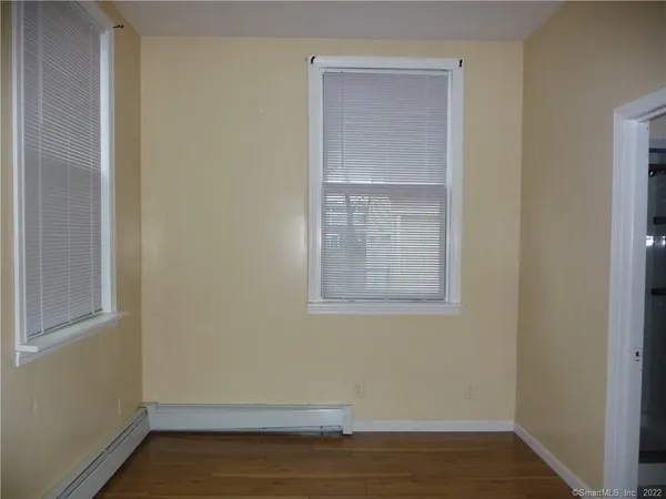 $1,400 | 1 Eastview Street, Unit FRONT, Hartford, CT 06114