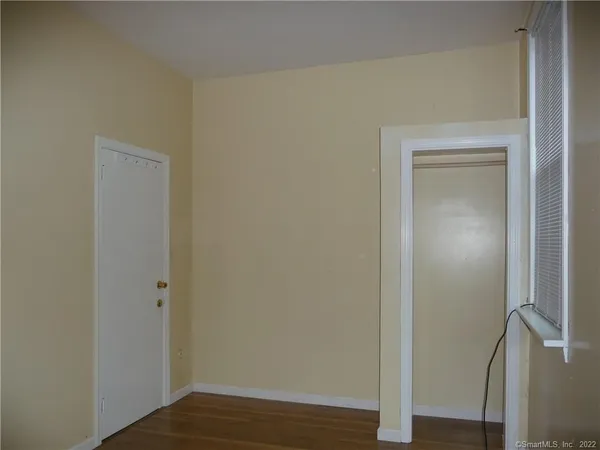 $1,400 | 1 Eastview Street, Unit FRONT, Hartford, CT 06114
