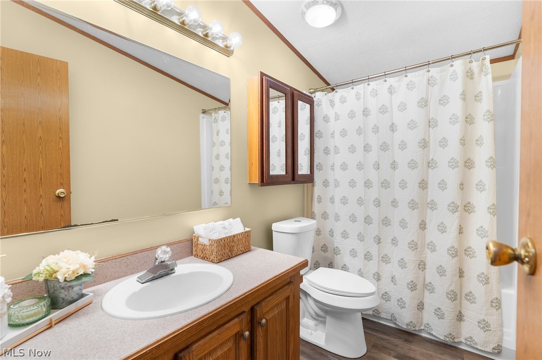 1367 Housel Craft Road Bristolville, OH 44402 - Photo 5 of 35 Gallery Image 5