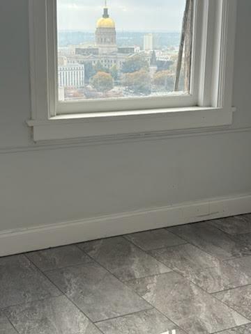 32 Peachtree Street Northwest, Unit 1506 Atlanta, GA 30303 - Photo 30 of 41 a view of a window near an empty room