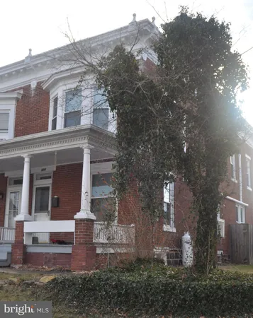 front view of house with a yard