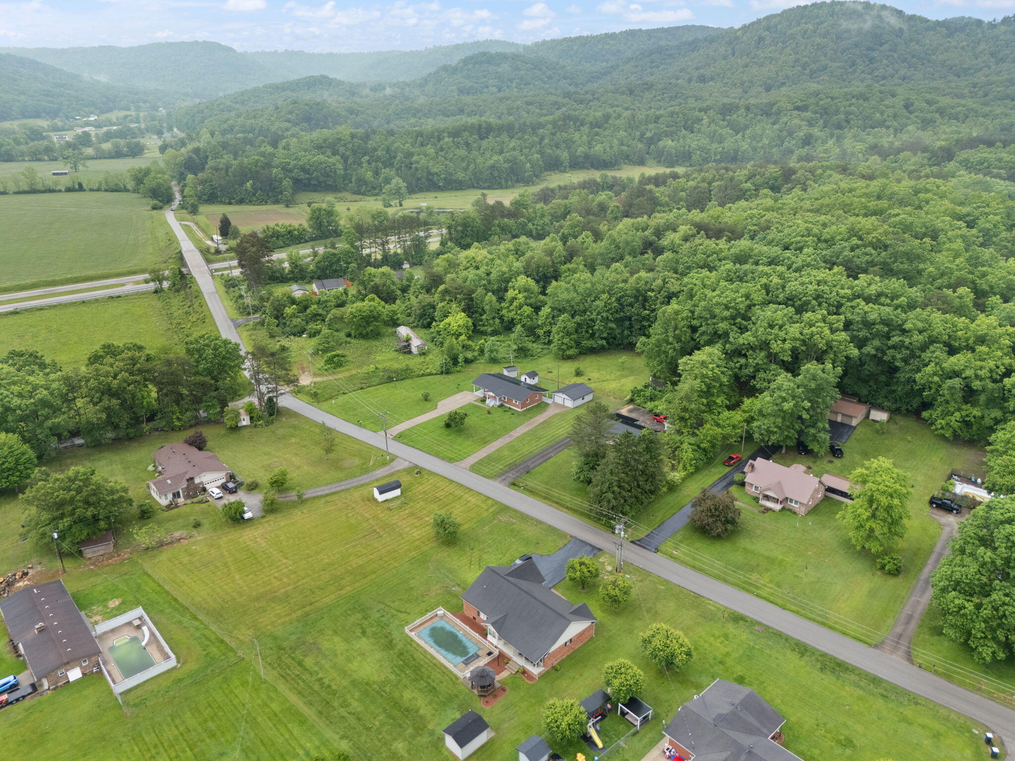 279 Hatton Creek Road Stanton, KY 40380 - Photo 57 of 68 68-web-or-mls-DJI_20250516091306_0060_D