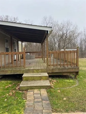 $1,300 | 110 Bethlehem Church Road, Aliquippa, PA 15001