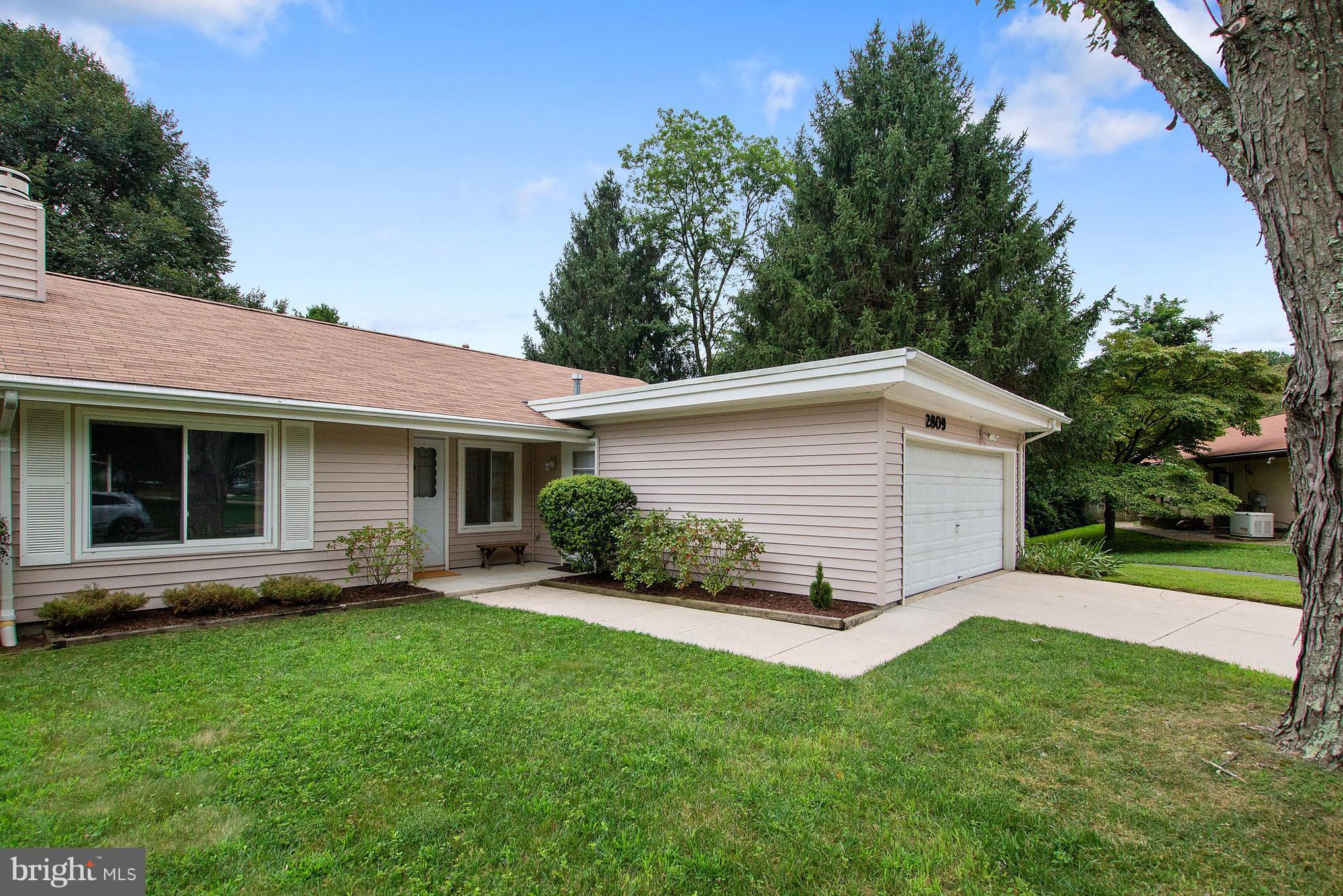 2809 Homecrest Circle Silver Spring, MD 20906 - Photo 2 of 31 Welcome home