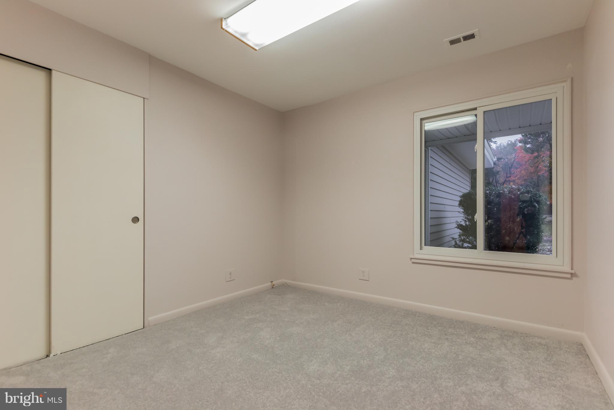 2809 Homecrest Circle Silver Spring, MD 20906 - Photo 21 of 31 Bedroom 2