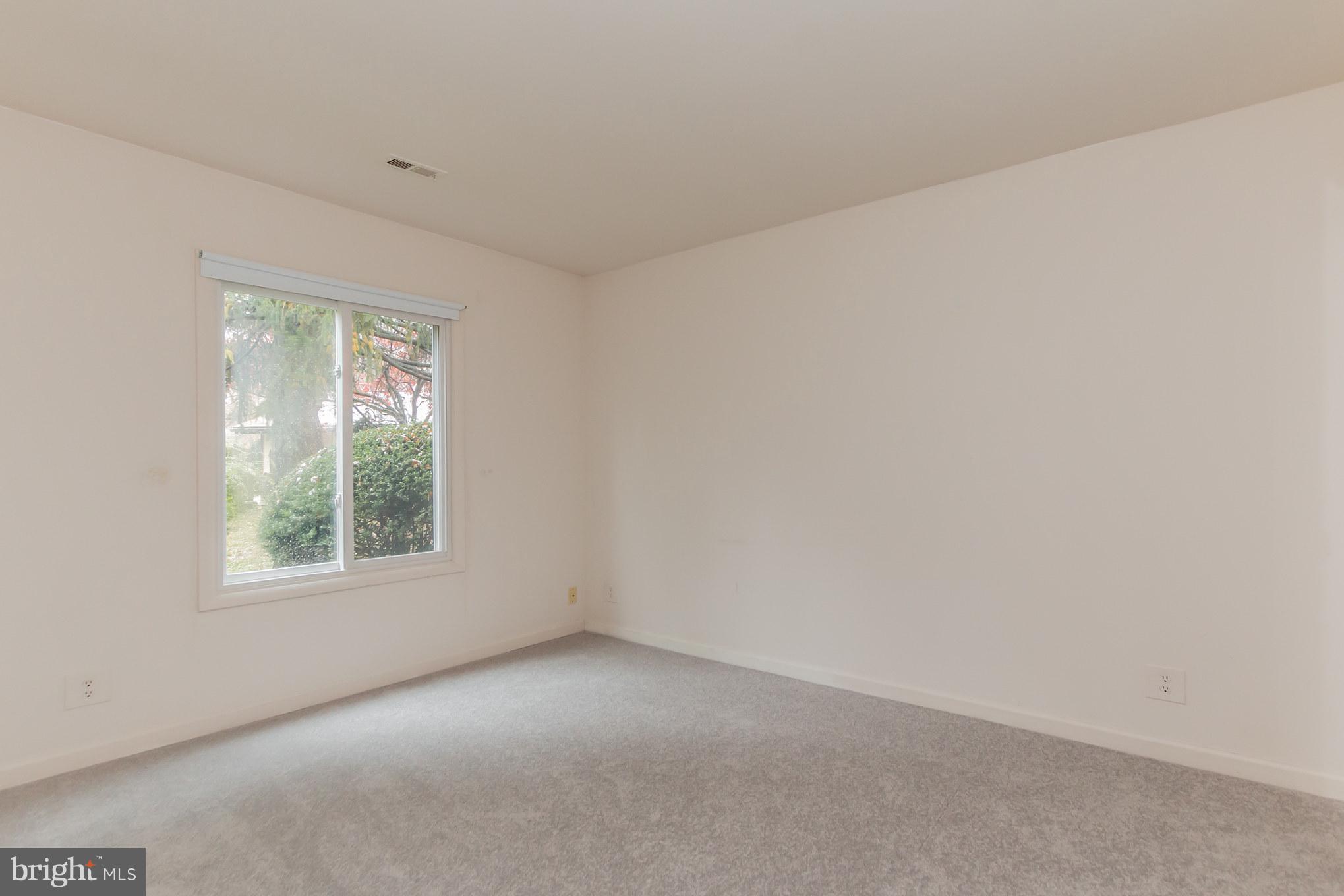 2809 Homecrest Circle Silver Spring, MD 20906 - Photo 24 of 31 Bedroom 3