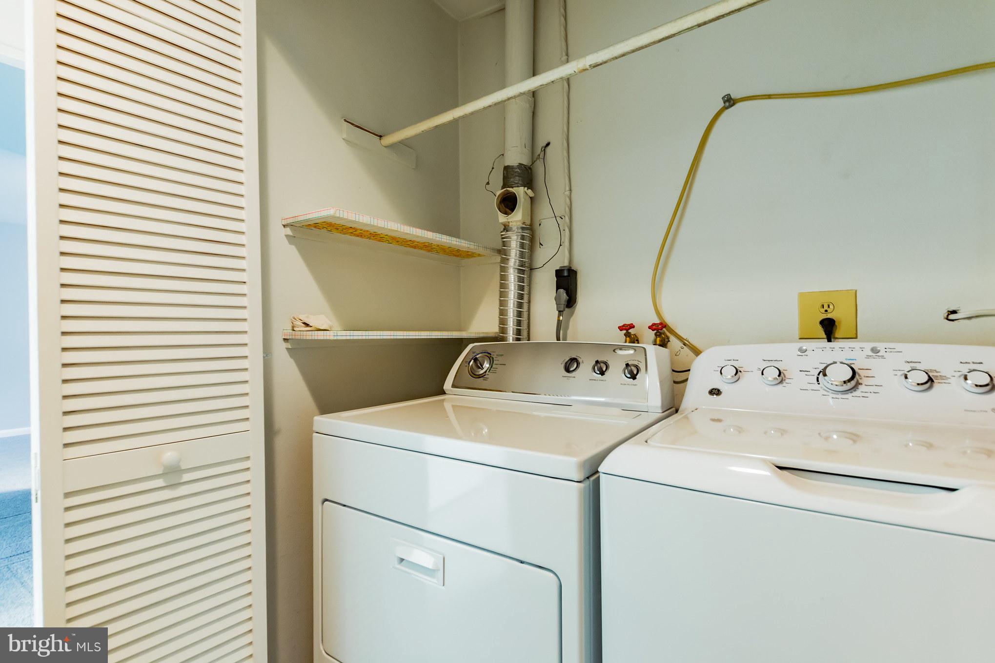 2809 Homecrest Circle Silver Spring, MD 20906 - Photo 26 of 31 Laundry