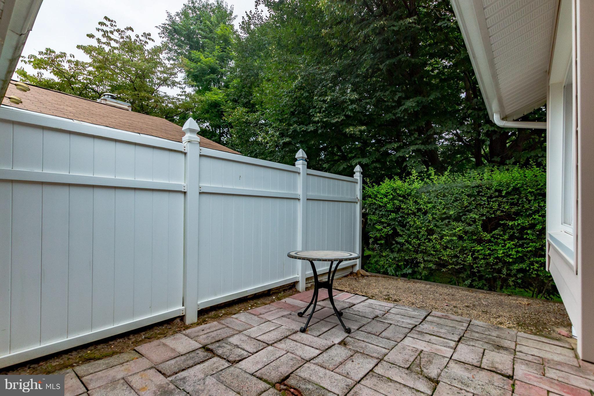 2809 Homecrest Circle Silver Spring, MD 20906 - Photo 29 of 31 Second, private patio