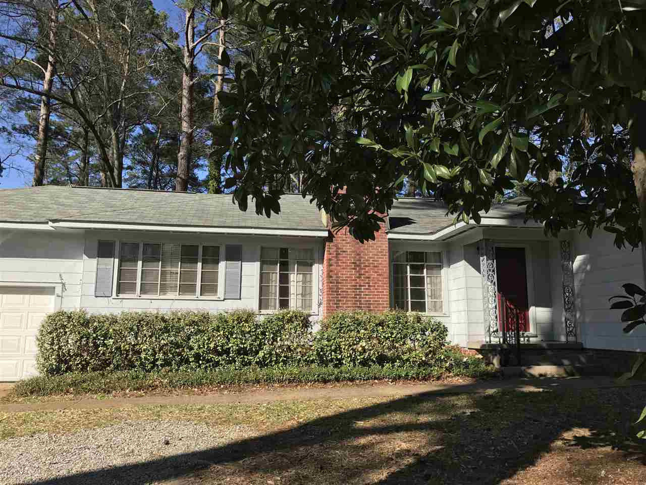 1612 Pine Ridge Place Jackson, MS 39211 - Photo 1 of 13 Photo 1