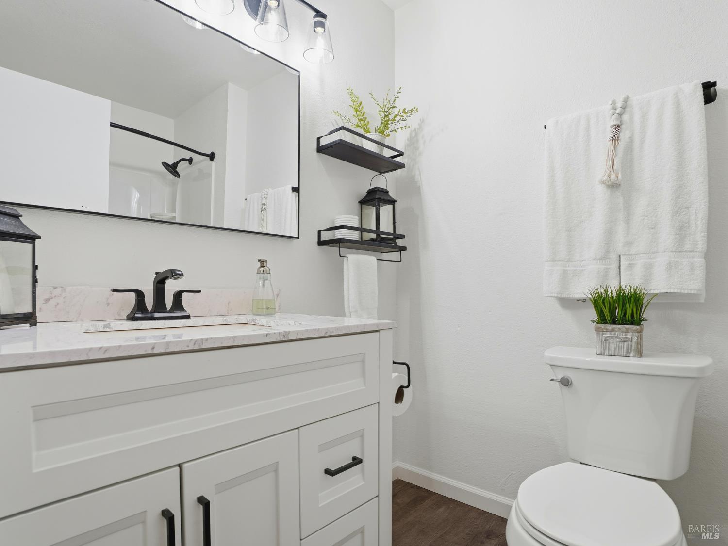 6041 Evelyn Avenue Rohnert Park, CA 94928 - Photo 11 of 36