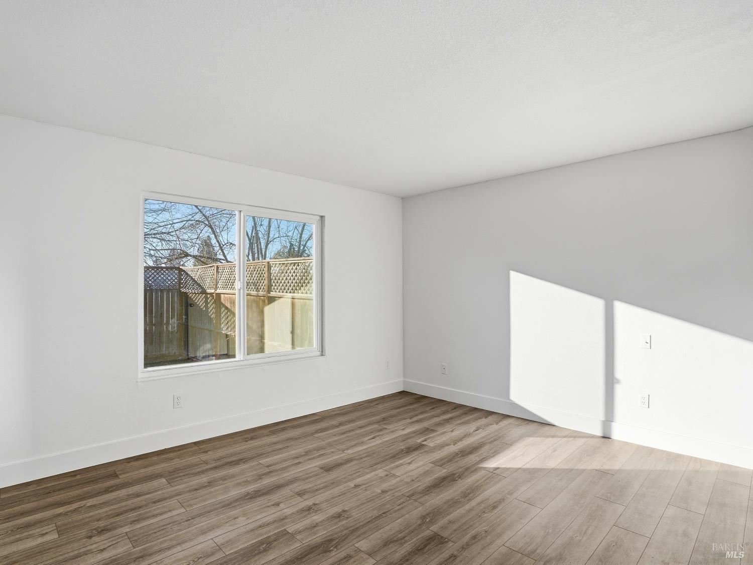 6041 Evelyn Avenue Rohnert Park, CA 94928 - Photo 16 of 36