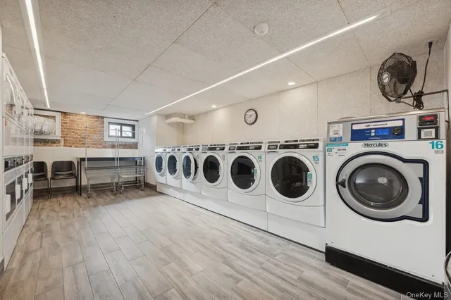 $345,000 | 12 Hempstead Avenue, Unit 3N, Rockville Centre, NY 11570