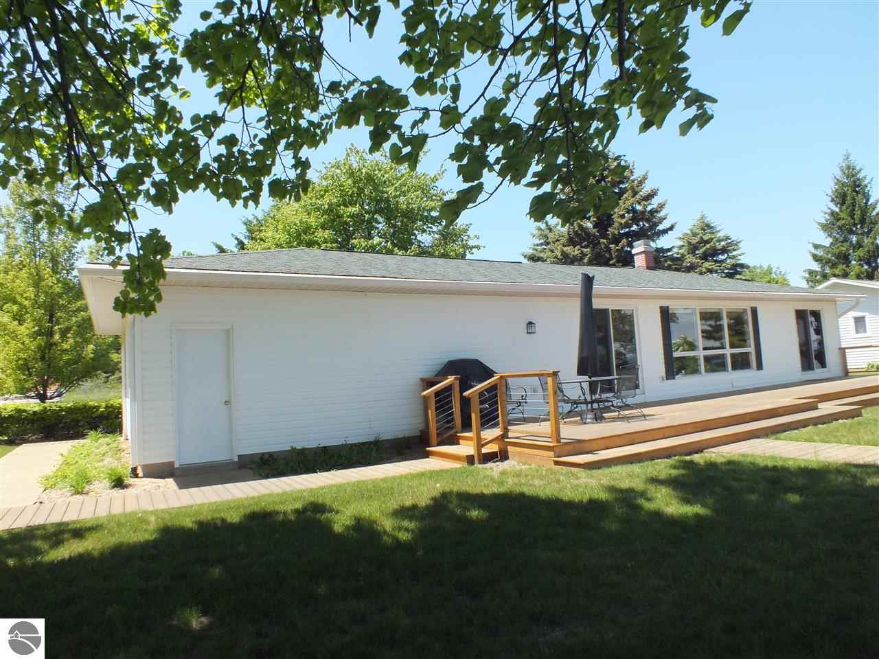 13660 Bluff Road Traverse City, MI 49686 - Photo 32 of 34 1782474-34.JPG