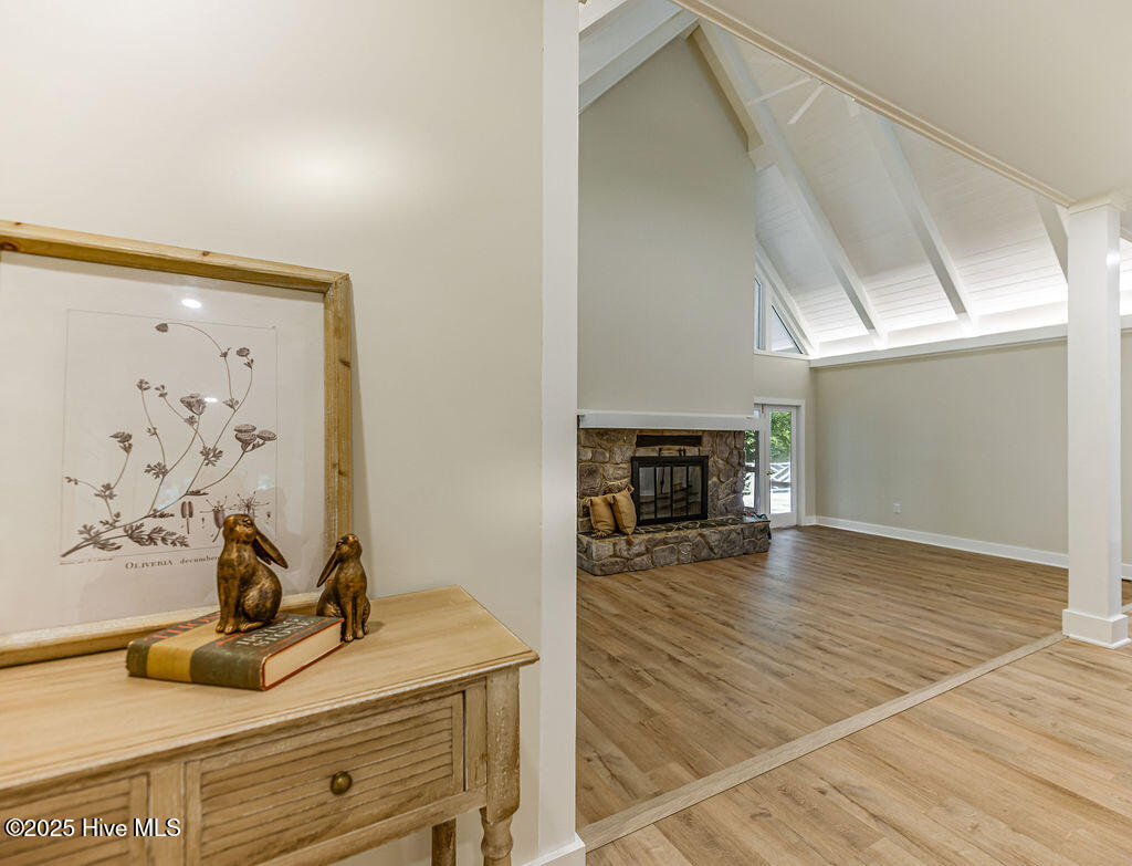 140 Mitchell Road Southern Pines, NC 28387 - Photo 31 of 66 Main Hall Living Room