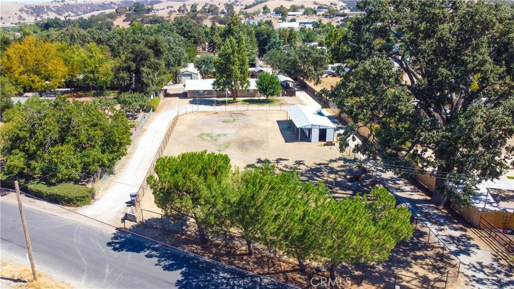 7475 Gabarda Road Atascadero, CA 93422 - Photo 1 of 1 Gallery Image 1
