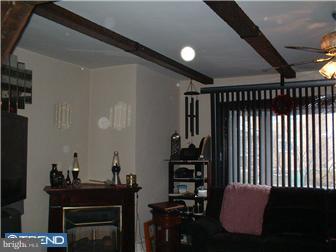 252 Ashby Road Upper Darby, PA 19082 - Photo 8 of 11