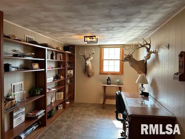 $190,000 | 1119 3rd Avenue, Fulton, IL 61252