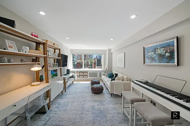 $2,950,000 | 240 East 55th Street, Unit 7BG | Midtown East