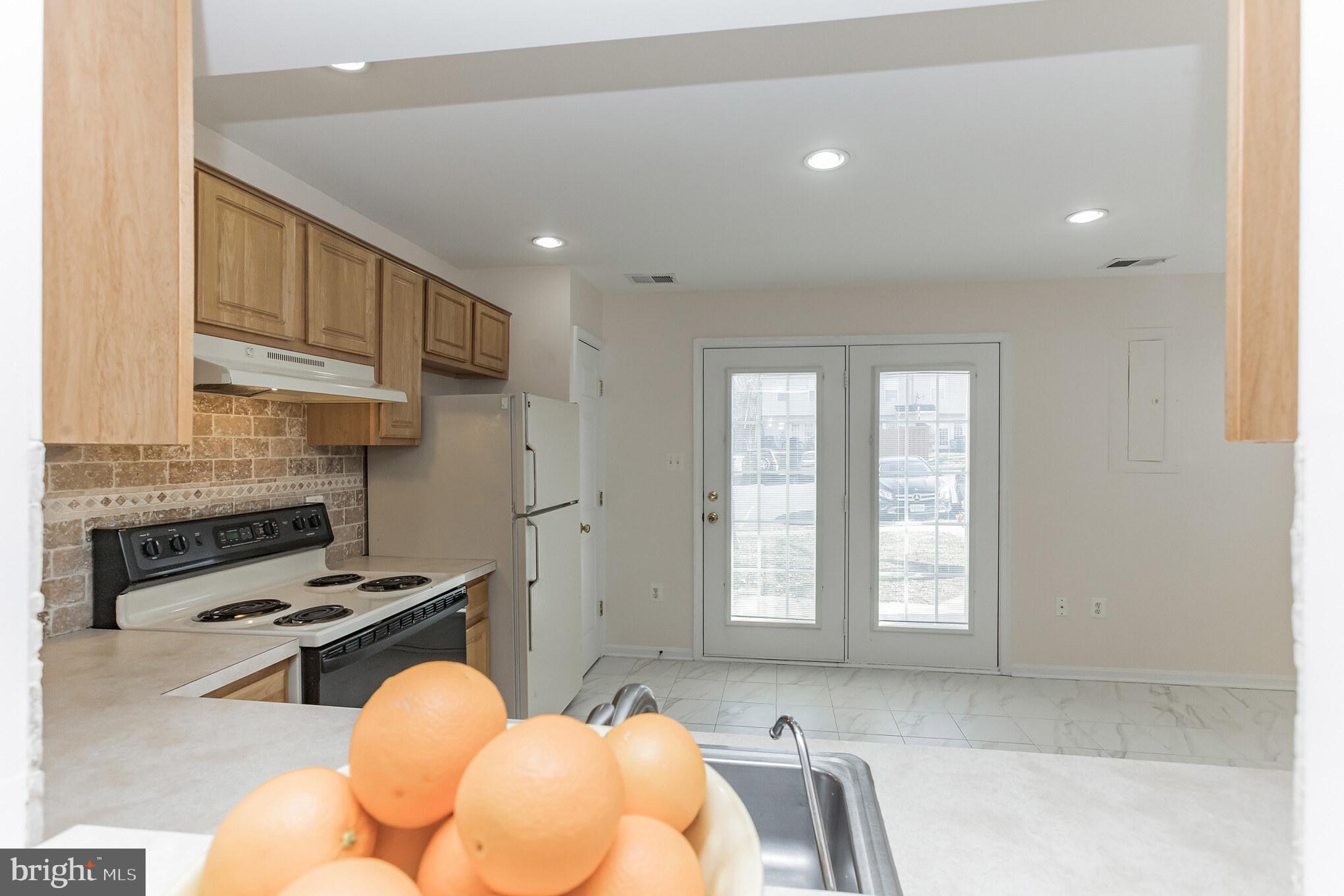 20449 River Ripple Square Sterling, VA 20165 - Photo 10 of 28