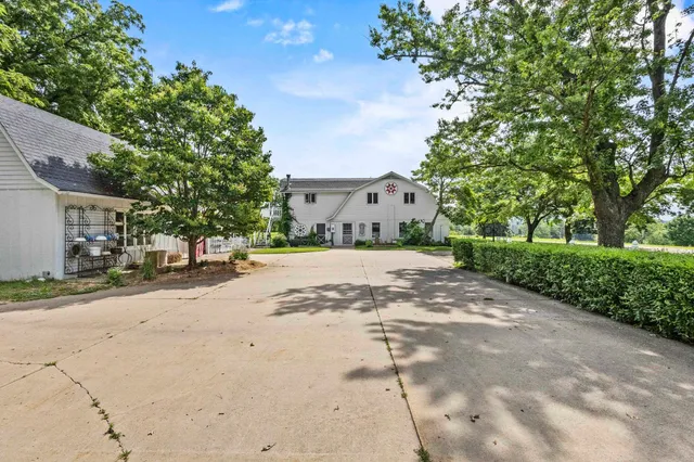 $1,850,000 | 540 North Street, Green Lake, WI 54941