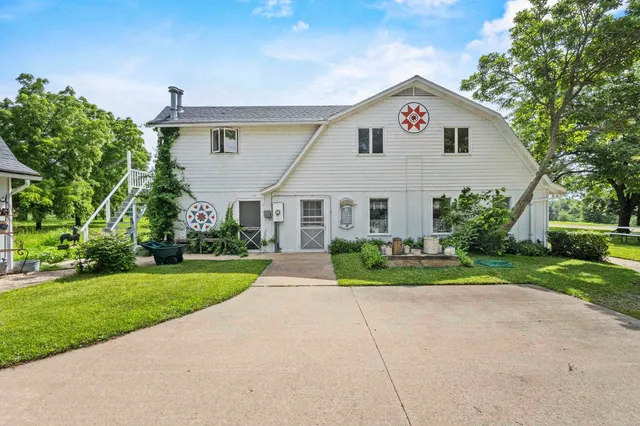 $1,850,000 | 540 North Street, Green Lake, WI 54941