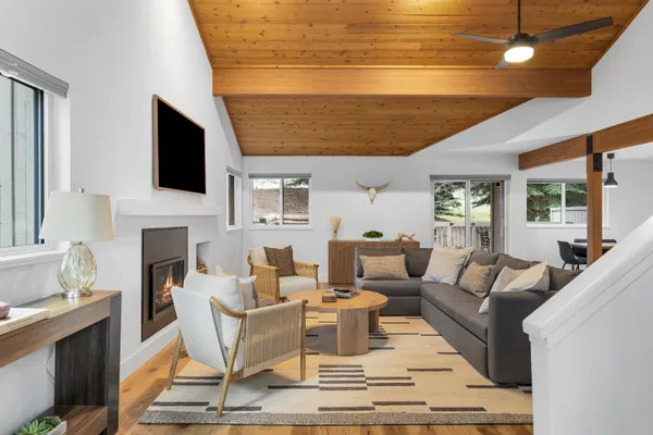 $1,495,000 | 15 Buck Lane, Sun Valley, ID 83353