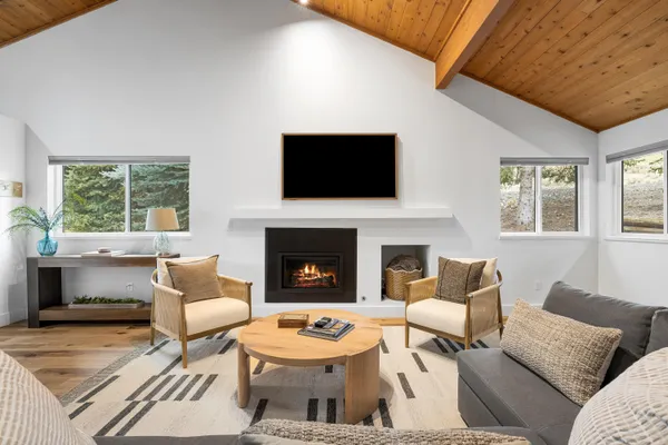 $1,495,000 | 15 Buck Lane, Sun Valley, ID 83353