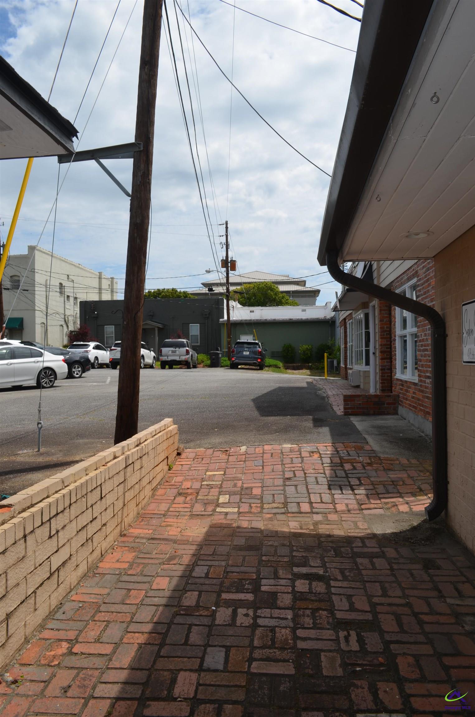 736 Carroll Street Perry, GA 31069 - Photo 2 of 6